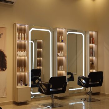 Extensions & Kids Services​